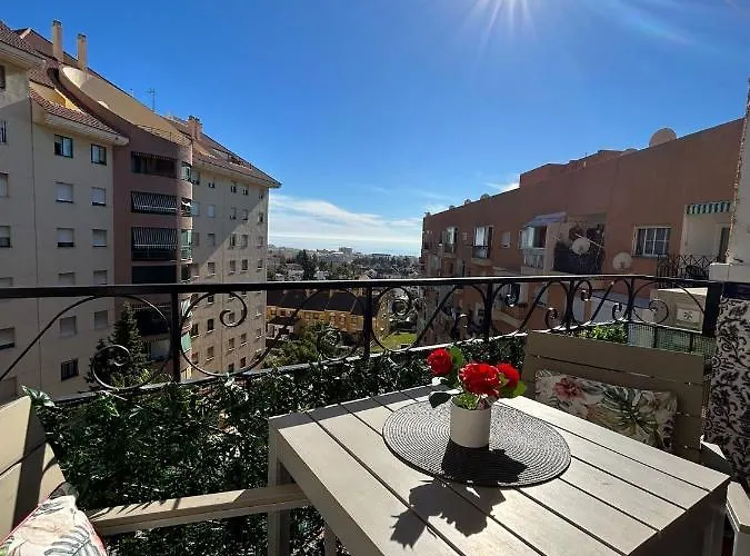 شقة Las Palmeras -marbella Centro- By Completely *